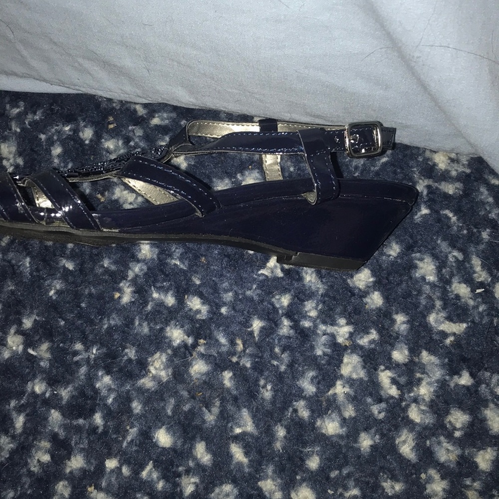 Sandals - Picture 2 of 3